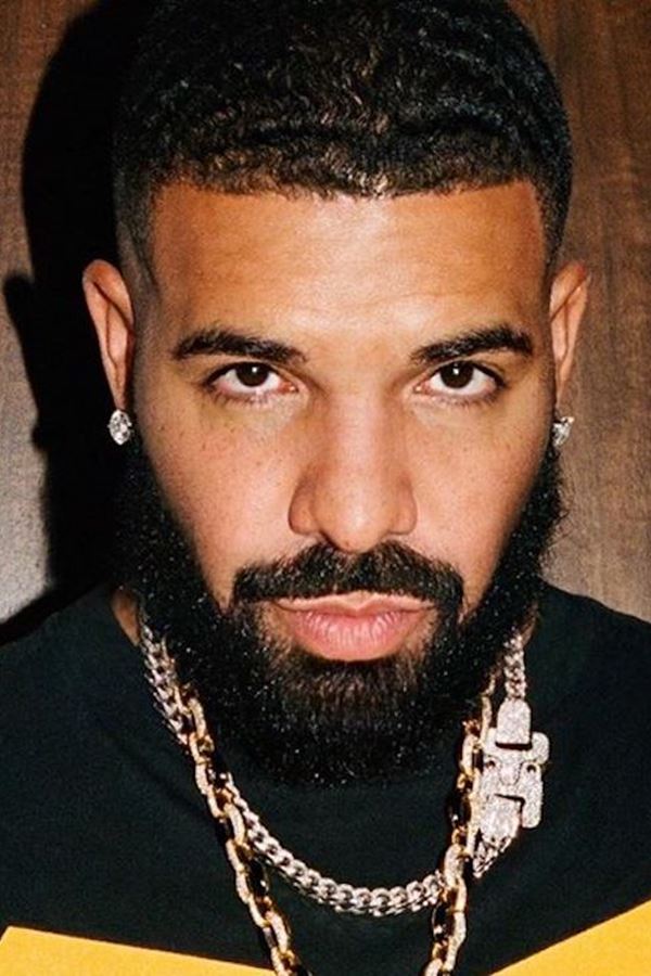 Kanye West divulga a morada de casa de Drake