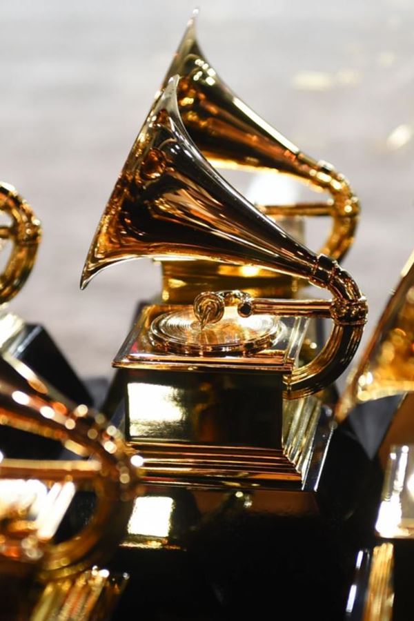 Grammys 2022 podem vir a ser adiados