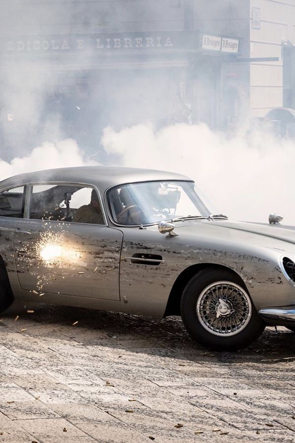 Carro de James Bond vendido