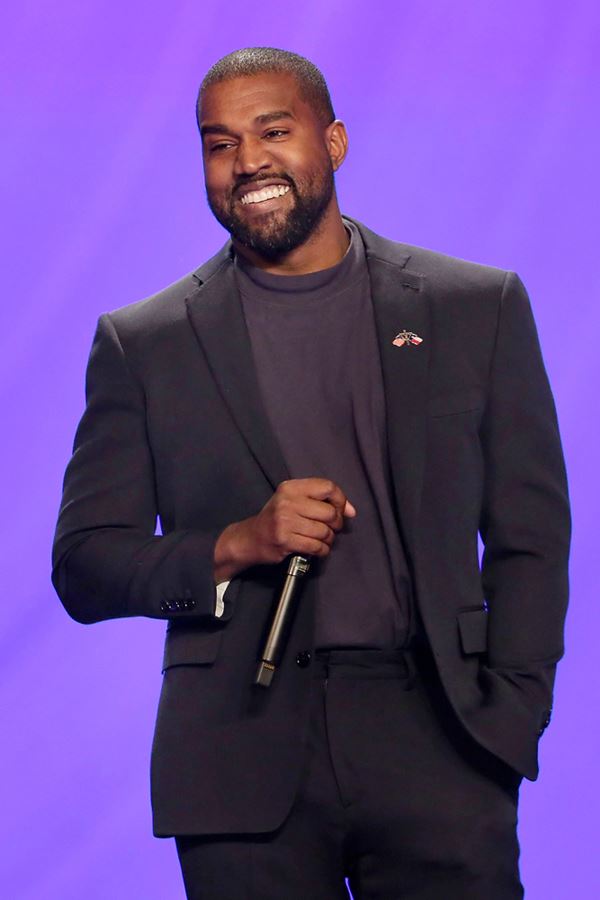 Kanye West lança vídeo de campanha