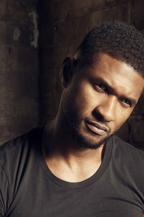 Usher pela segunda vez no Super Bowl, mas agora a solo...