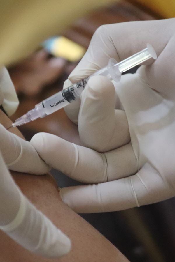 Já está disponível o autoagendamento da vacina contra a COVID-19 a partir dos 23 anos