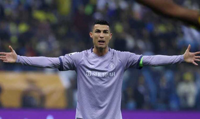 Ronaldo não só brilha em campo, como também no vídeo do Al Nassr!